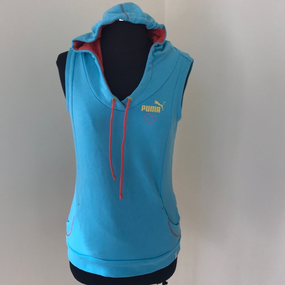 puma sleeveless jacket